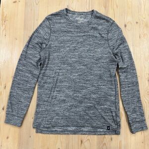 American Eagle Outfitters Heathered Gray Long Sleeve Tee